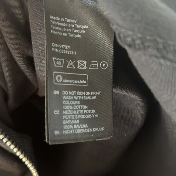 Dress - Picture 10 of 10